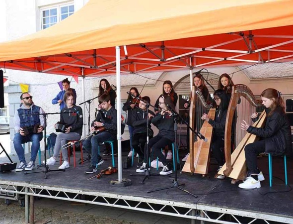 Faoin Spéir Abbeyleix 45 banner